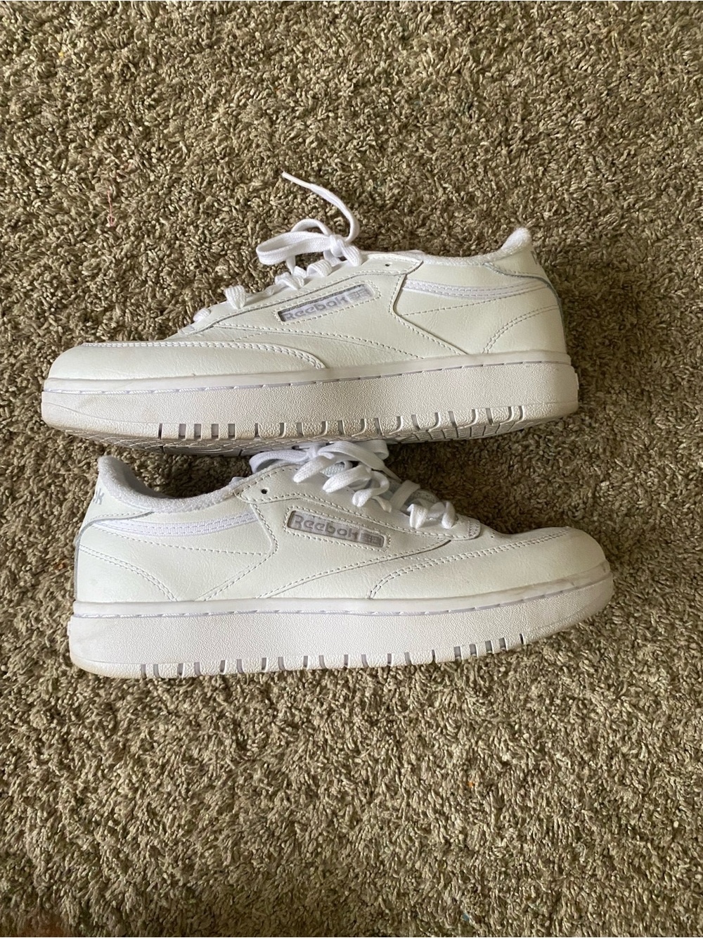 Reebok Women's Club C Double Shoes Size 9.5 - Picture 4 of 8